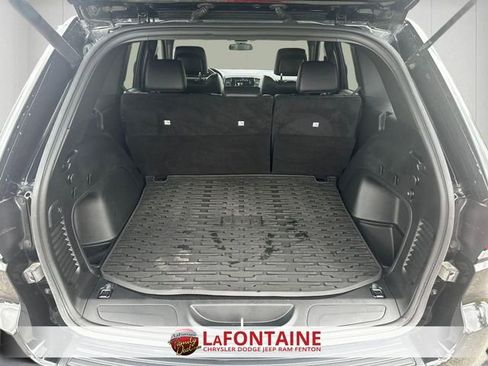 Used 2021 Jeep Grand Cherokee Laredo X AWD/4WD image 27
