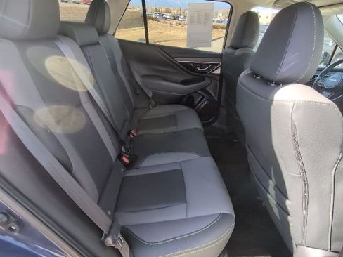 Used 2025 Subaru Outback Onyx Edition image 30