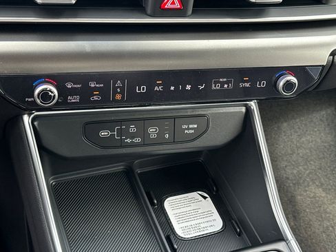 New 2026 Kia Carnival SX FWD image 18