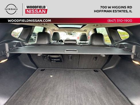 Certified 2025 Nissan Murano SL w/ Cargo Package AWD/4WD image 18