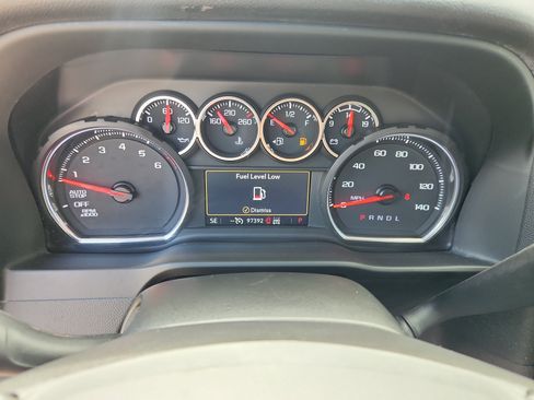 Used 2022 Chevrolet Silverado 1500 RST AWD/4WD image 28