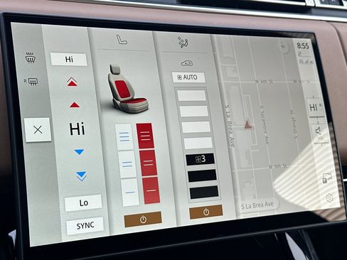 Used 2025 Land Rover Range Rover Sport Dynamic SE image 23