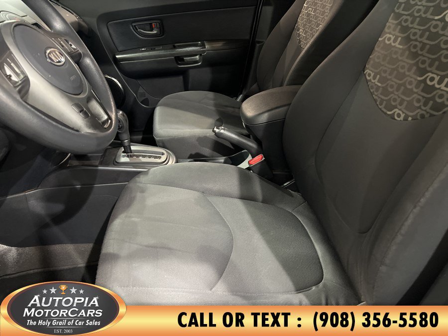 Used 2010 Kia Soul + w/ Audio Pkg FWD image 10