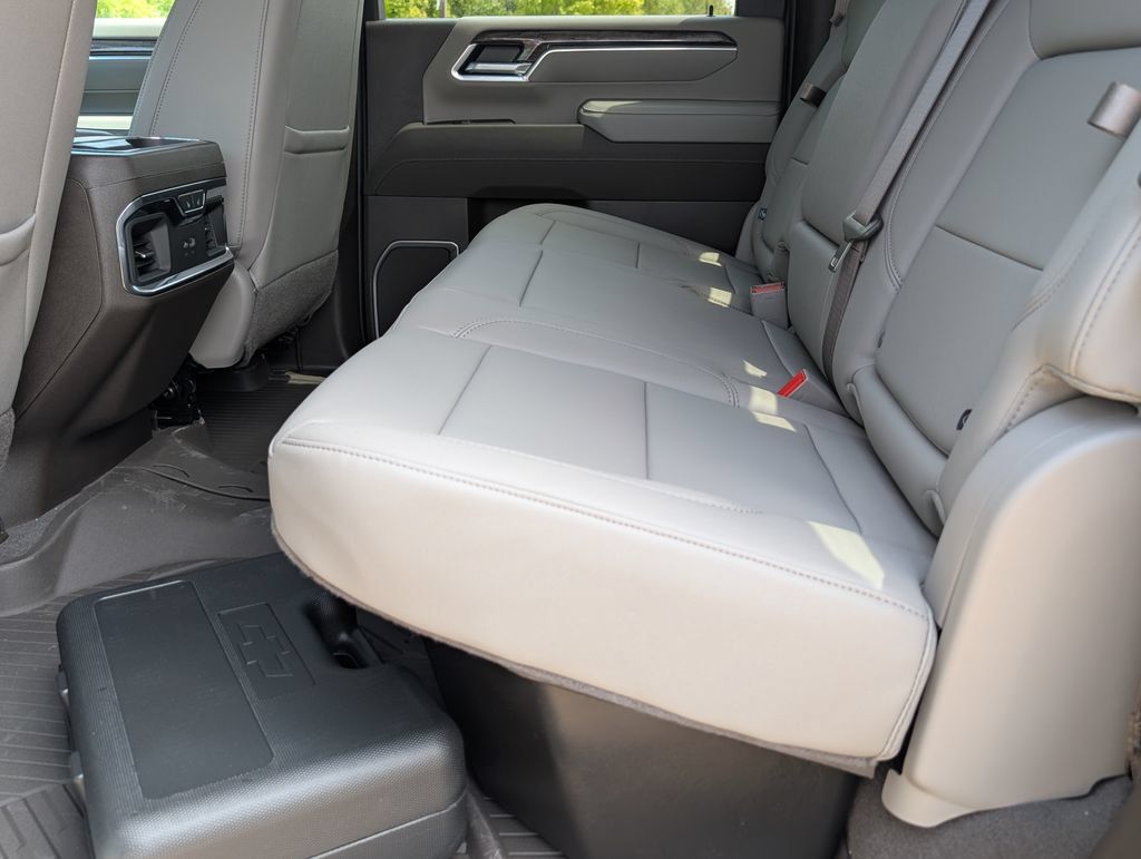 New 2026 Chevrolet Silverado 3500 LTZ w/ LTZ Premium Texas Edition AWD/4WD image 7