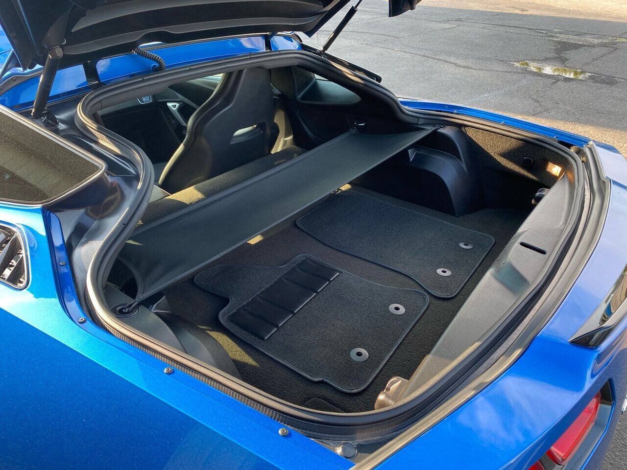 Used 2016 Chevrolet Corvette Stingray Coupe RWD image 67