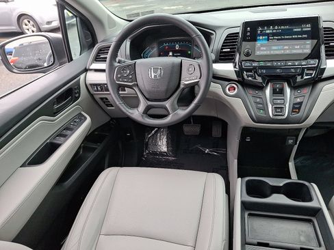 Used 2023 Honda Odyssey EX-L image 10