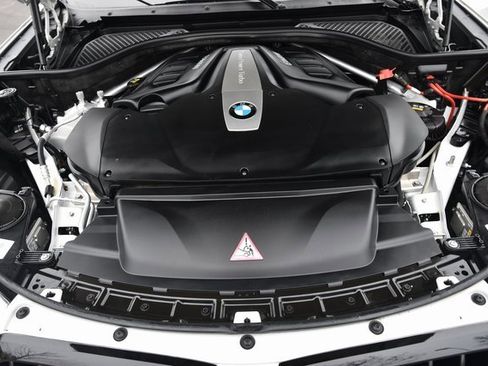 Used 2018 BMW X5 xDrive50i image 23