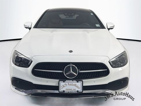 Used 2023 Mercedes-Benz E 450 Coupe w/ Exterior Lighting Package image 2