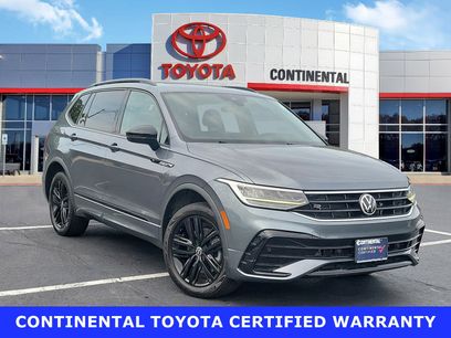 Used 2022 Volkswagen Tiguan SE R-Line