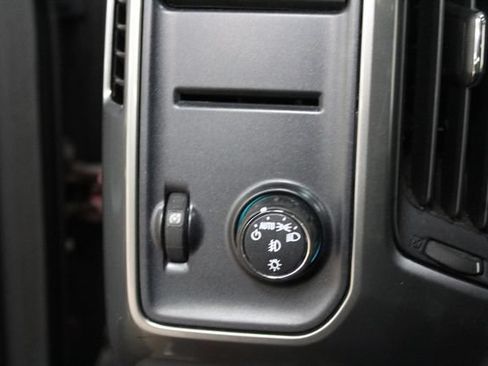 Used 2015 Chevrolet Silverado 1500 LT RWD image 15