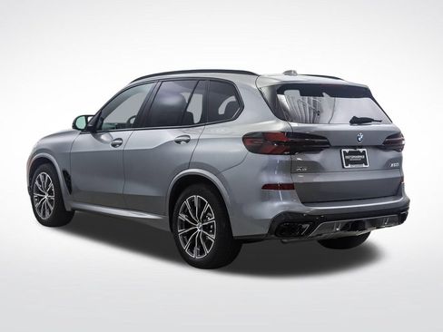 New 2026 BMW X5 M60i AWD/4WD image 3