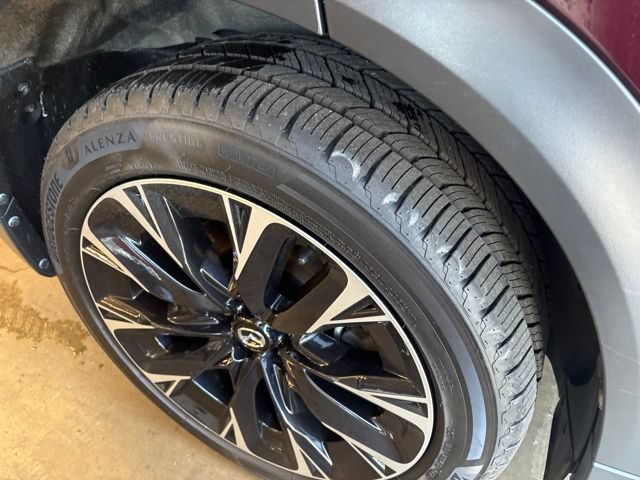 Used 2024 MAZDA CX-90 Plug-In Hybrid w/ Premium Plus AWD/4WD image 7