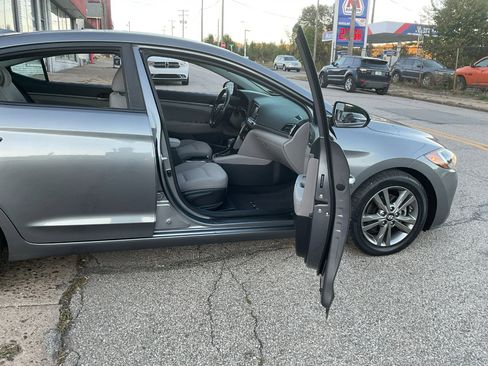 Used 2018 Hyundai Elantra Value Edition image 16