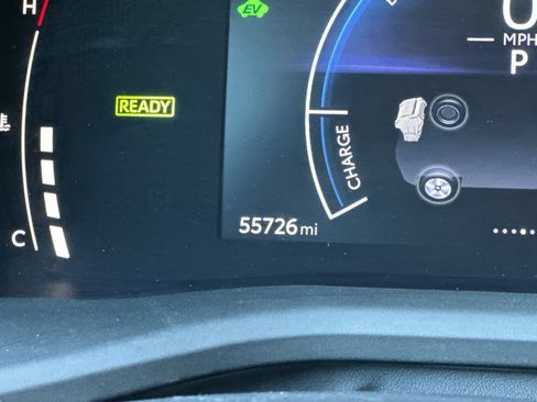 Used 2025 Toyota Camry LE w/ Convenience Package FWD image 26