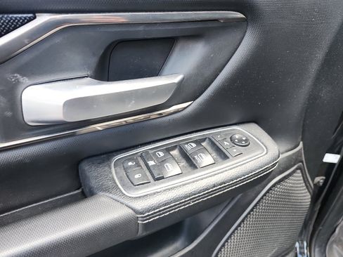Used 2020 RAM 1500 Sport w/ Level 2 Equipment Goup w/2_L AWD/4WD image 17