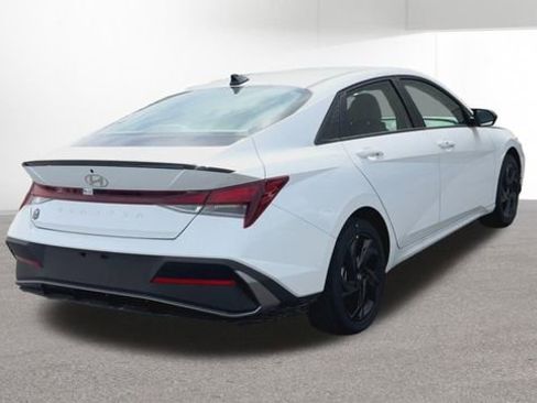 New 2026 Hyundai Elantra Sport FWD image 9