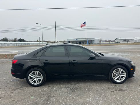 Used 2017 Audi A4 2.0T Premium image 13