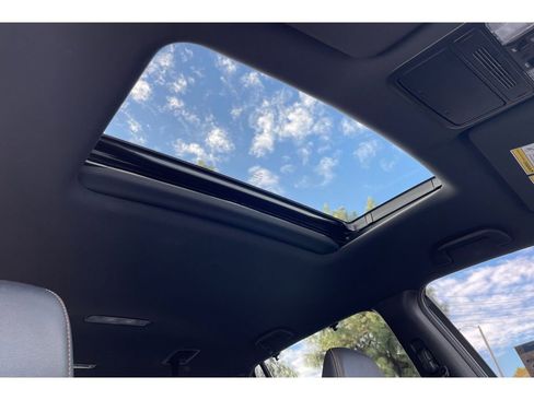 Certified 2022 Honda Pilot TrailSport image 21