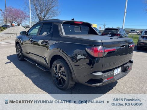 Certified 2024 Hyundai Santa Cruz Night image 16