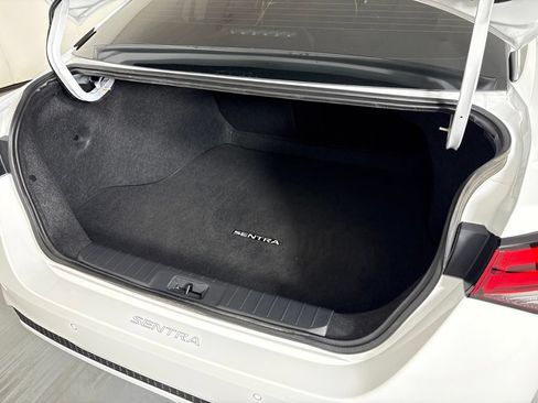 Certified 2025 Nissan Sentra S FWD image 19