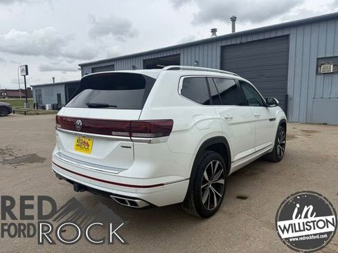 Used 2024 Volkswagen Atlas SEL Premium R-Line AWD/4WD image 7