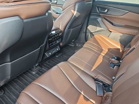 Used 2024 Acura MDX w/ Advance Package AWD/4WD image 20