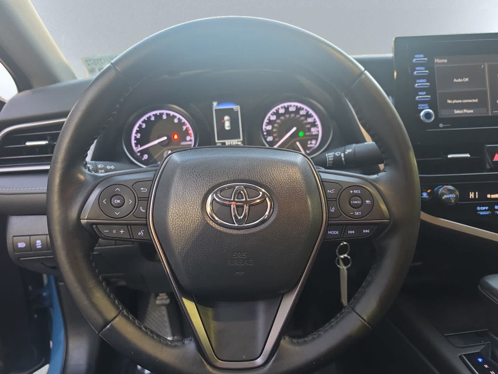 Used 2023 Toyota Camry SE FWD image 17