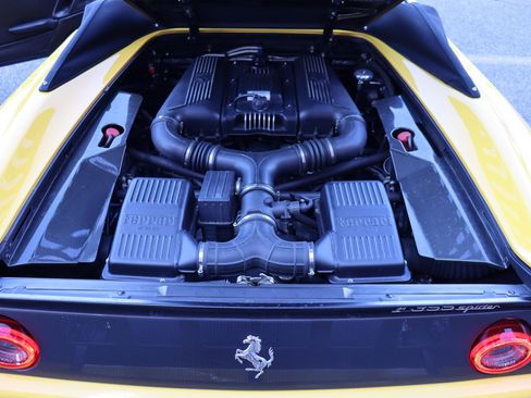 Used 1997 Ferrari F355 Spider image 31