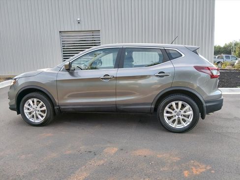 Certified 2021 Nissan Rogue Sport S FWD image 6