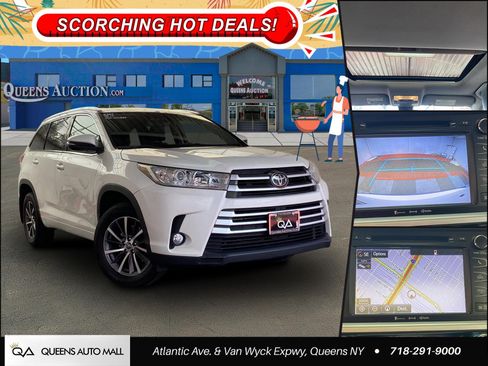 Used 2017 Toyota Highlander XLE AWD/4WD image 1