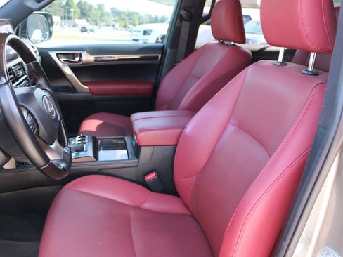 Used 2021 Lexus GX 460 Premium w/ Premium Package AWD/4WD image 32