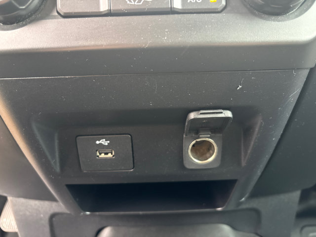 Used 2020 Ford F150 4x4 SuperCrew image 32