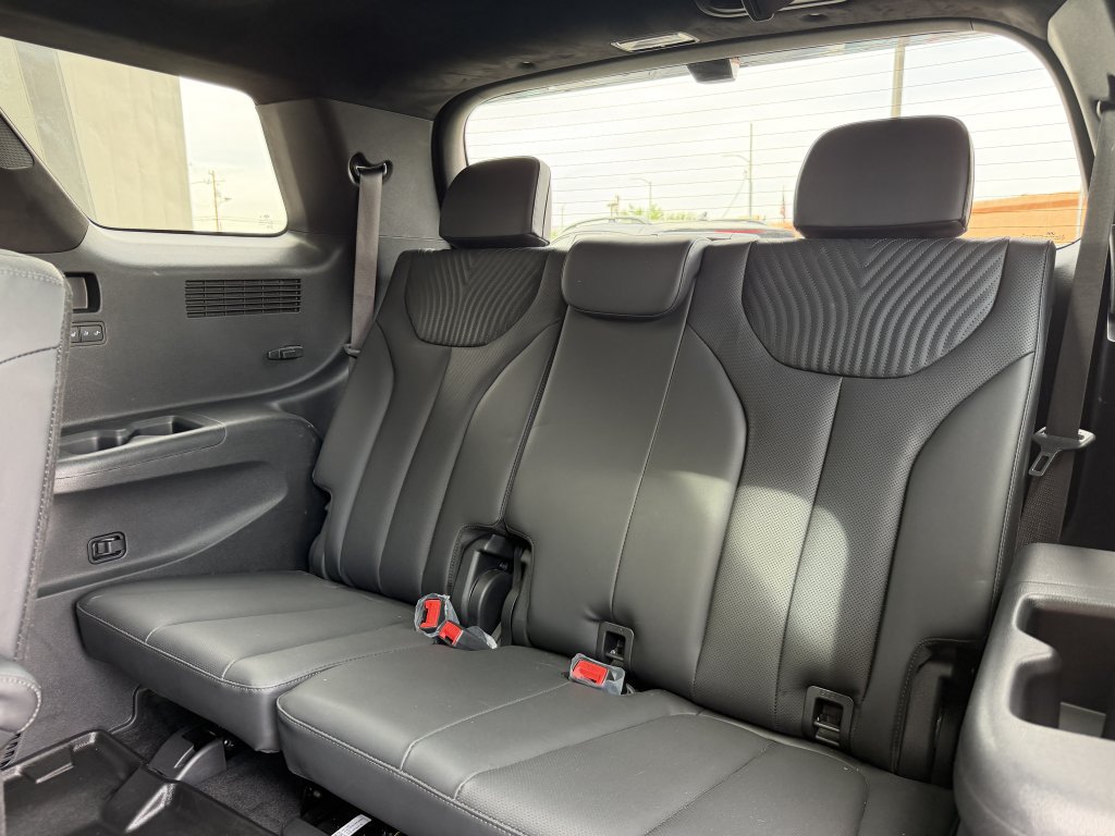 Used 2023 Hyundai Palisade Calligraphy w/ Cargo Package FWD image 36