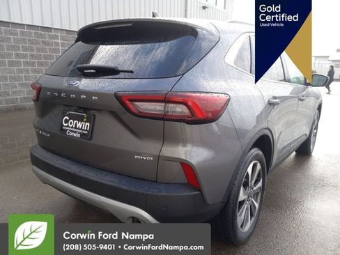 Certified 2024 Ford Escape Platinum image 3