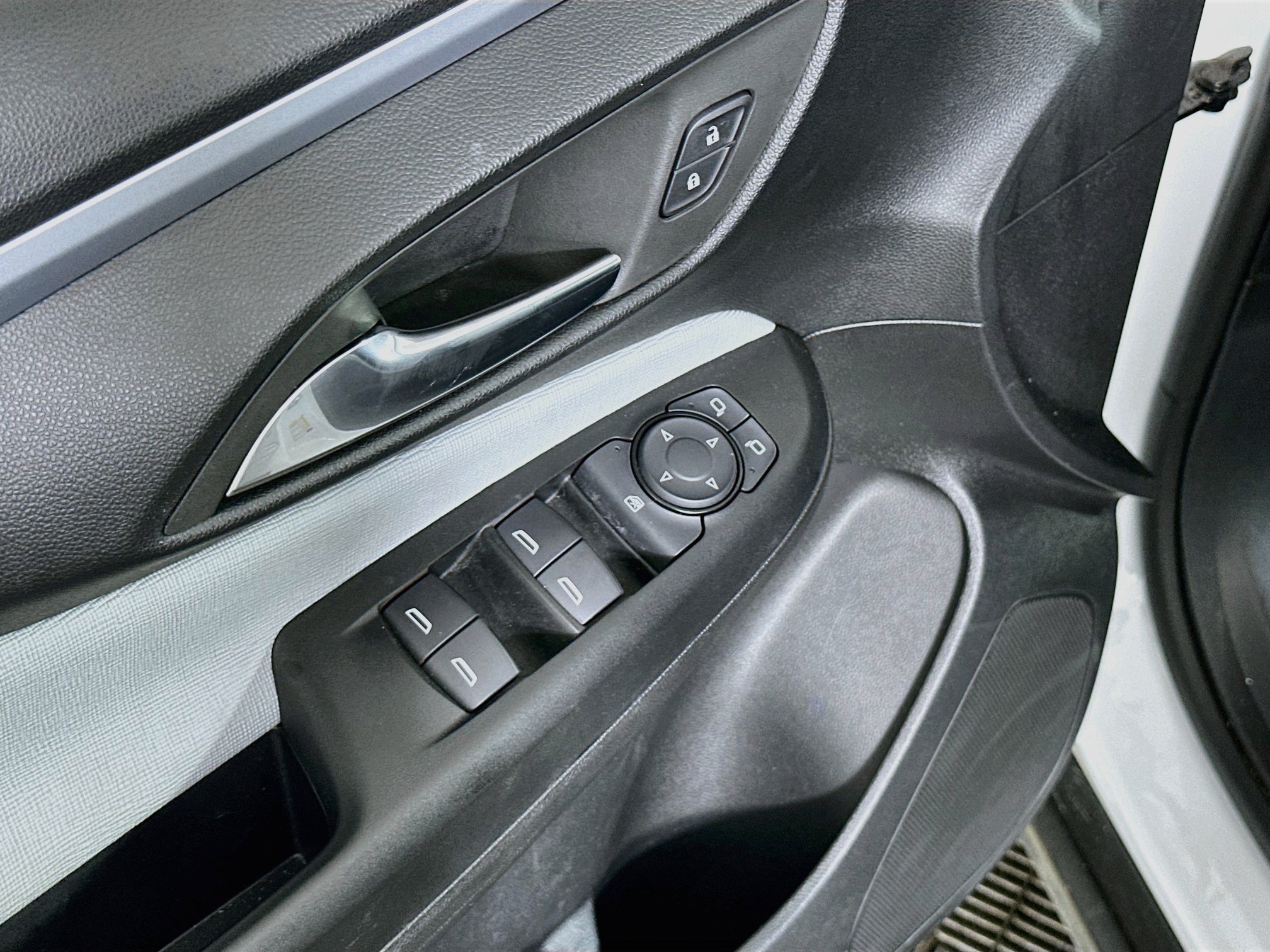 Used 2026 Buick Envista Preferred FWD image 15