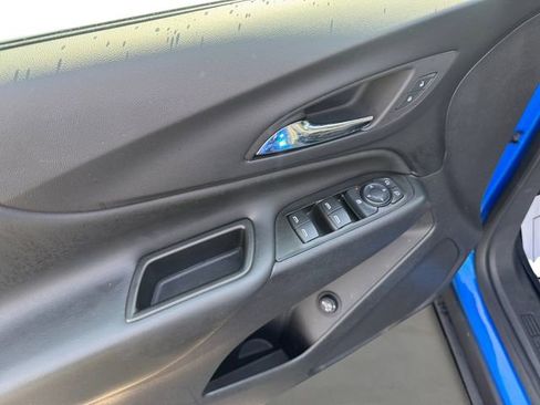 Used 2024 Chevrolet Equinox LT image 11