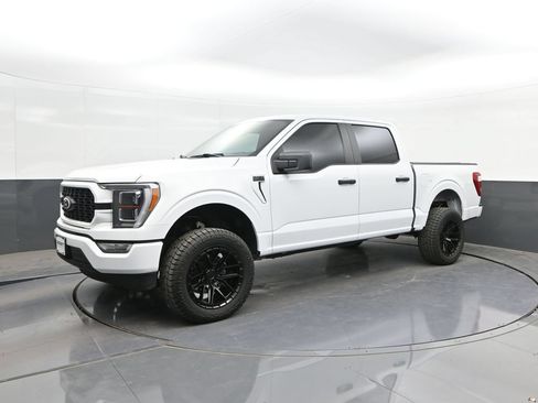 Used 2022 Ford F150 XL w/ STX Appearance Package RWD image 1