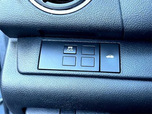 Used 2012 MAZDA MAZDA6 i Sport image 18