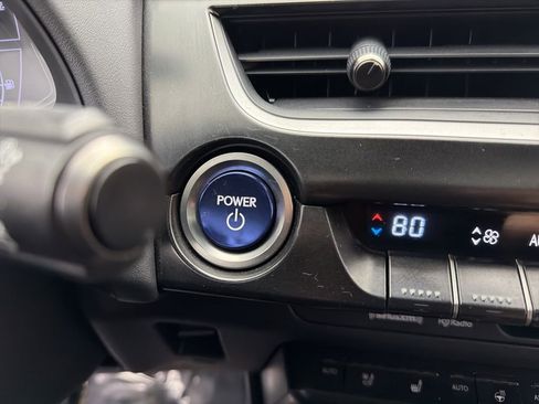 Used 2019 Lexus UX 250h image 20