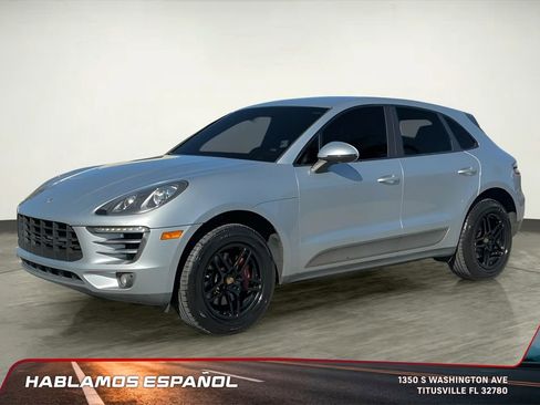 Used 2018 Porsche Macan Sport Edition image 3