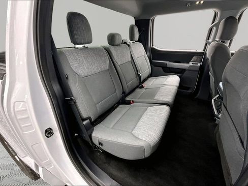 Certified 2021 Ford F150 XLT w/ Equipment Group 302A High image 28