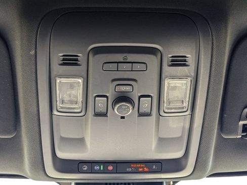 Used 2023 Chevrolet Tahoe LT w/ Luxury Package RWD image 28