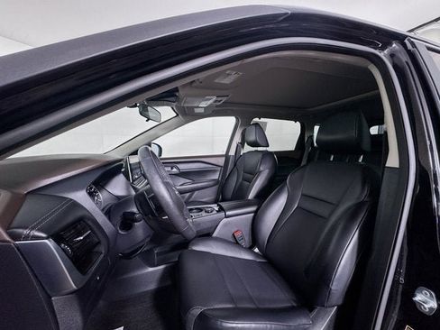 Certified 2023 Nissan Rogue SV w/ SV Premium Package image 19