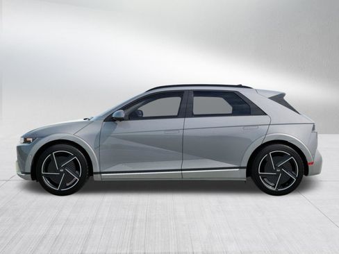 New 2026 Hyundai Ioniq 5 Limited image 3