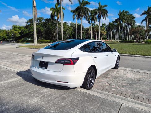 Used 2022 Tesla Model 3 RWD image 22