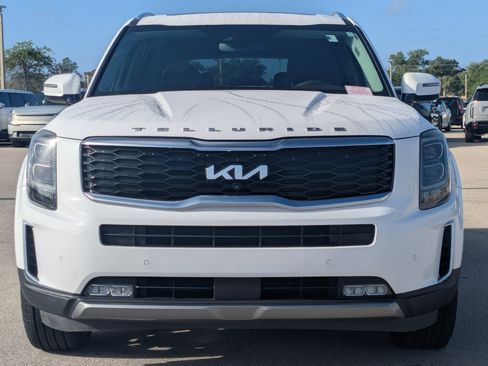 Used 2022 Kia Telluride SX w/ Towing Package image 2