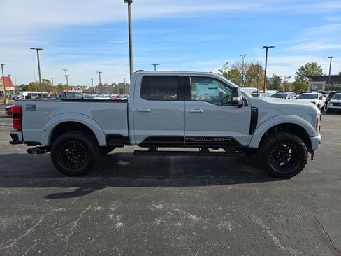 New 2026 Ford F250 Lariat w/ Black Appearance Package image 6