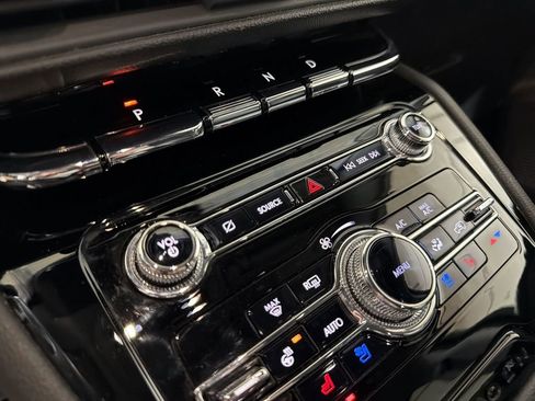 Certified 2022 Lincoln Corsair AWD w/ Equipment Group 101A image 23