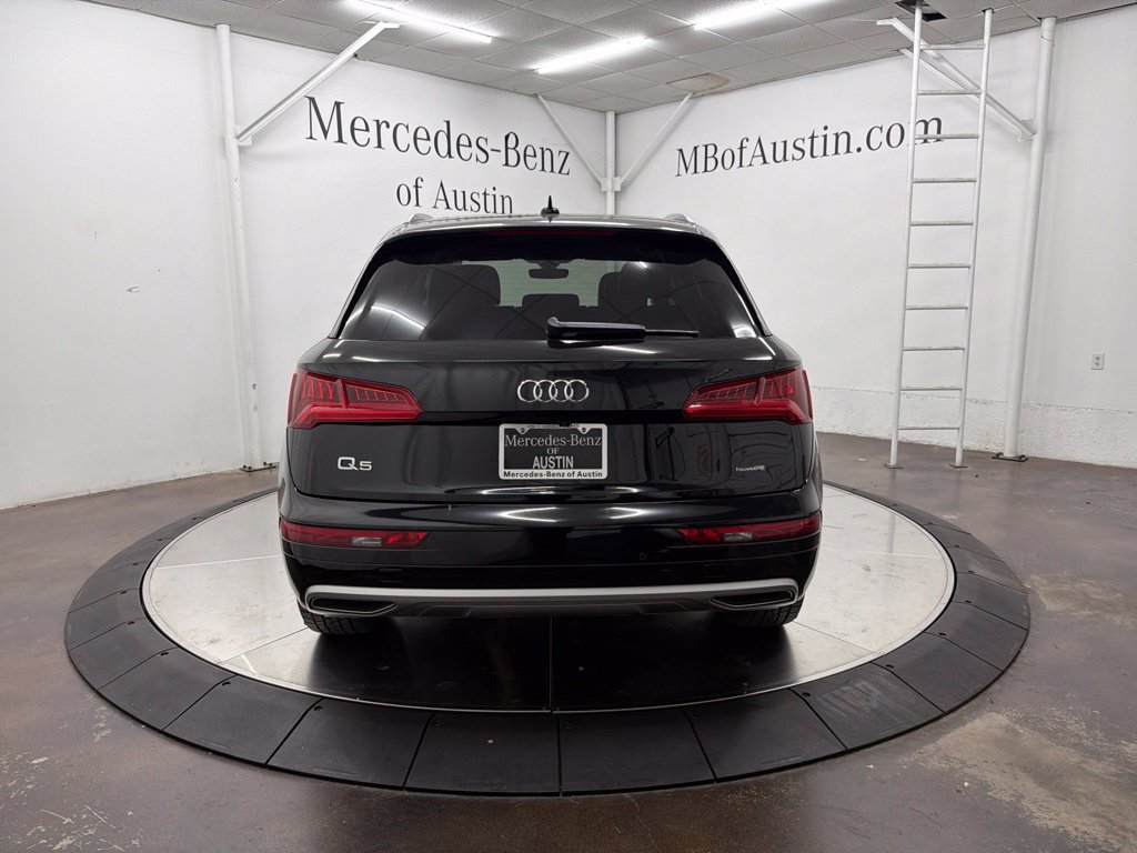 Used 2020 Audi Q5 2.0T Premium Plus w/ Premium Plus Package AWD/4WD image 6