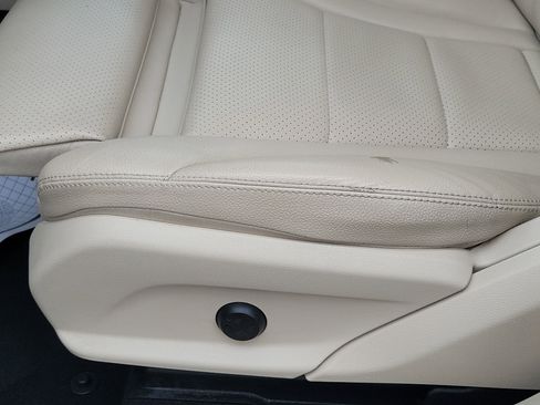 Used 2022 Mercedes-Benz GLC 300 image 20